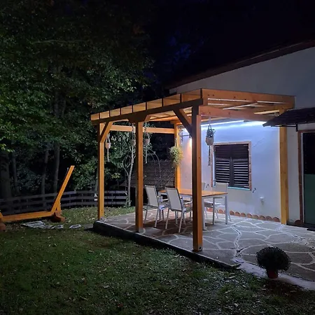 Vikendica Woodnook Kosmaj - Sumski Kutak Sopot