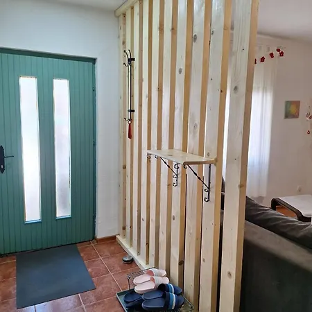 Vikendica Woodnook Kosmaj - Sumski Kutak *