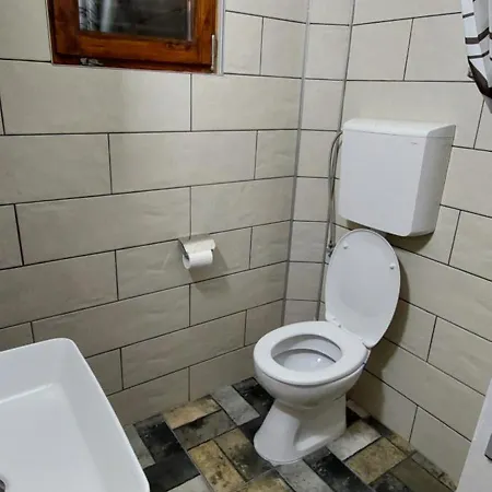 Сasa de vacaciones Vikendica Woodnook Kosmaj - Sumski Kutak *