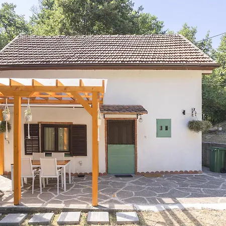 Vikendica Woodnook Kosmaj - Sumski Kutak Holiday home