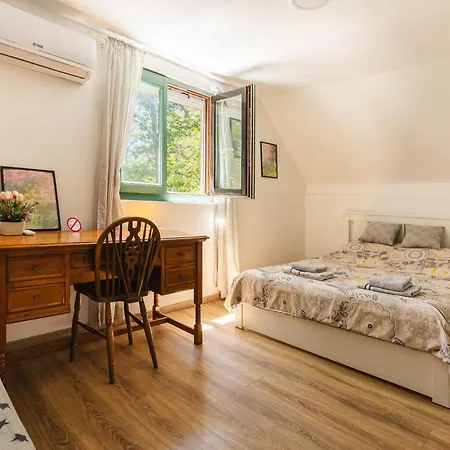 Vikendica Woodnook Kosmaj - Sumski Kutak Holiday home